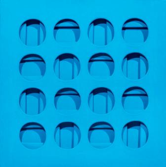 Paolo Scheggi (1940 - 1971) Intersuperficie curva dall'azzurro, 1966, hellblaues Acryl auf überlagerten Leinwänden, 70 x 70 x 6,8 cm Schätzwert € 160.000 - 220.000 Auktion 22. November 2016 DOROTHEUM