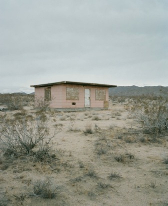 © Matthias Herrmann, Conversation Piece. Old Woman Springs Road. Mojave Desert. 2014 MATTHIAS HERRMANN